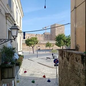 Dimora Arco - Old Town Bed and breakfast